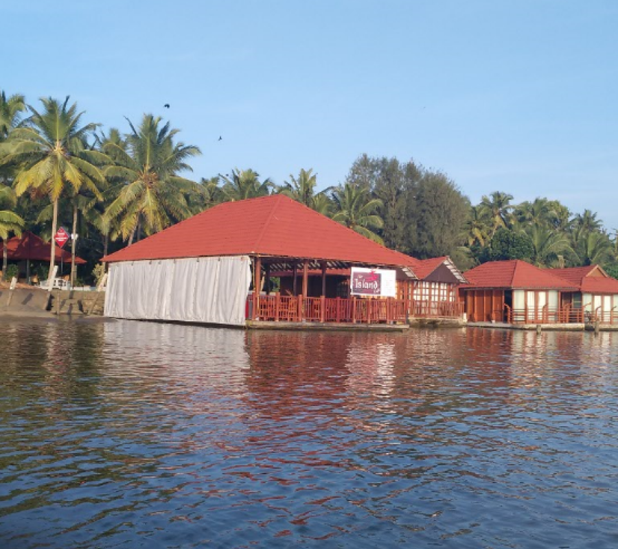 Day3_Poovar_backwater_cruise